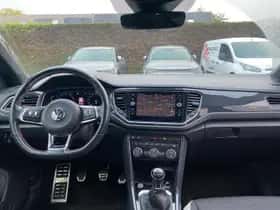 Volkswagen T-Roc (2019) thumbnail 24