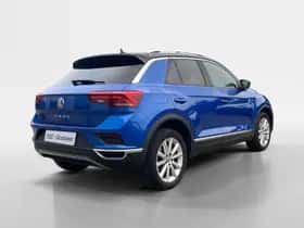 Volkswagen T-Roc (2019) thumbnail 5