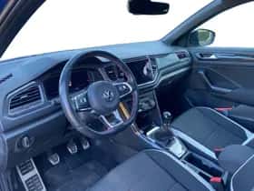 Volkswagen T-Roc (2019) thumbnail 9