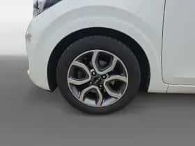 Kia Picanto (2023) thumbnail 21