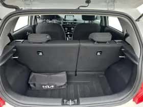 Kia Picanto (2023) thumbnail 22