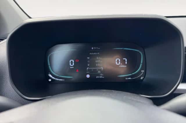 Kia Picanto (2025) thumbnail 16