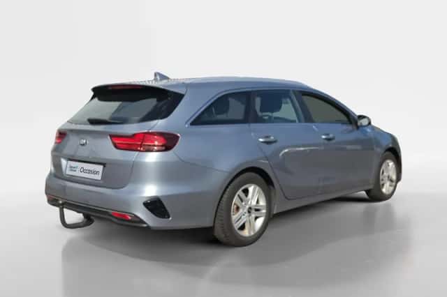 Kia Ceed Sportswagon (2020) thumbnail 4