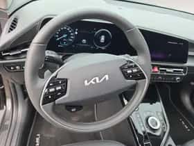 Kia Niro (2025) thumbnail 11