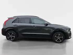 Kia Niro (2025) thumbnail 3