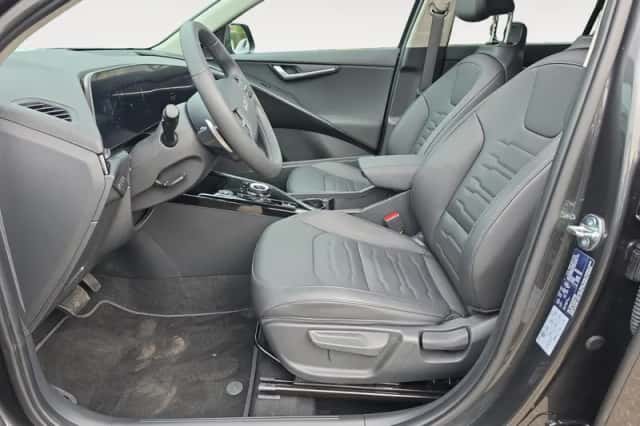 Kia Niro (2025) thumbnail 6