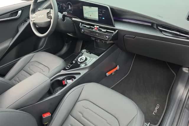 Kia Niro (2025) thumbnail 10