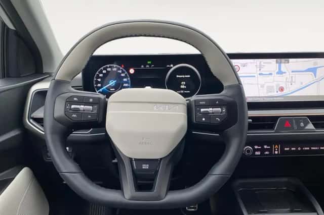 Kia Stonic (2025) thumbnail 11