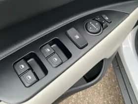 Kia Stonic (2025) thumbnail 31