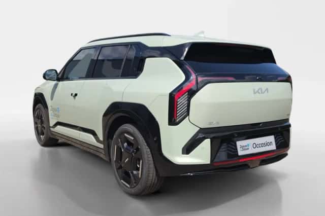 Kia EV3 (2026) thumbnail 2