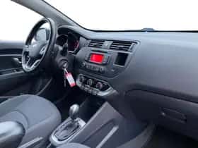 Kia Rio (2014) thumbnail 15
