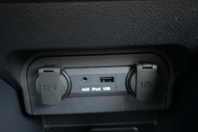 Kia Rio (2014) thumbnail 21