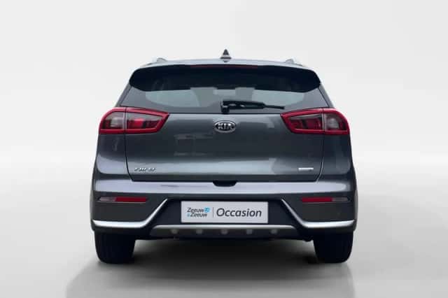 Kia Niro (2018) thumbnail 4