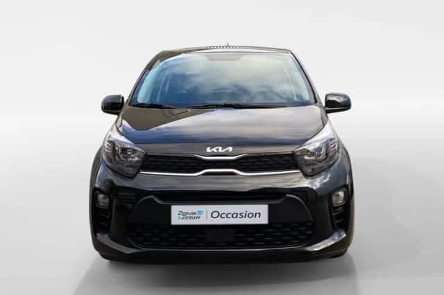Kia Picanto (2023) thumbnail 2