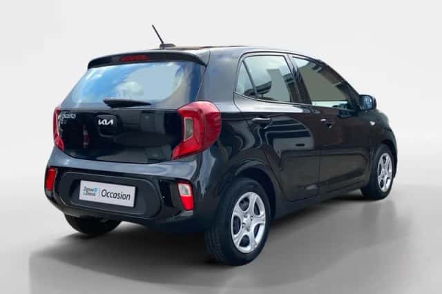 Kia Picanto (2023) thumbnail 5