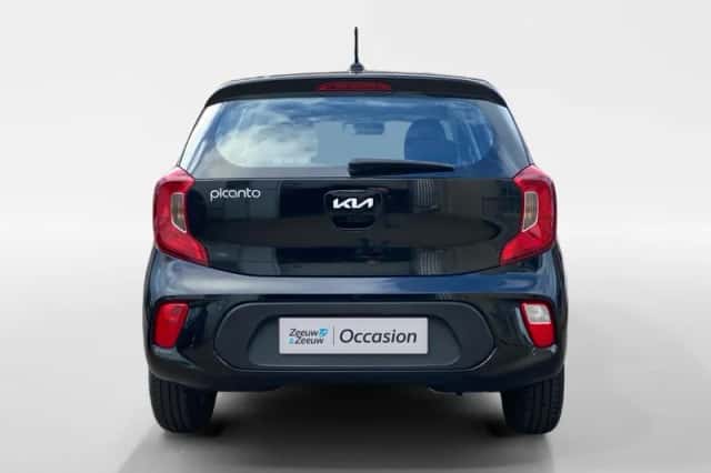 Kia Picanto (2023) thumbnail 6
