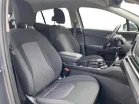 Kia Sportage (2023) thumbnail 11