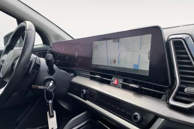Kia Sportage (2023) thumbnail 12