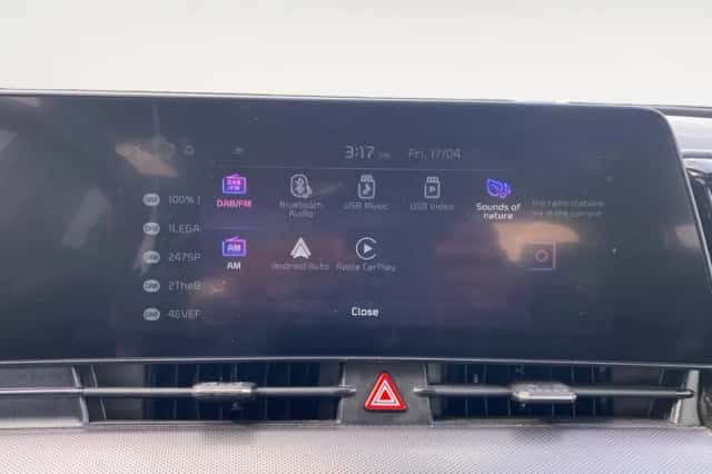 Kia Sportage (2023) thumbnail 23