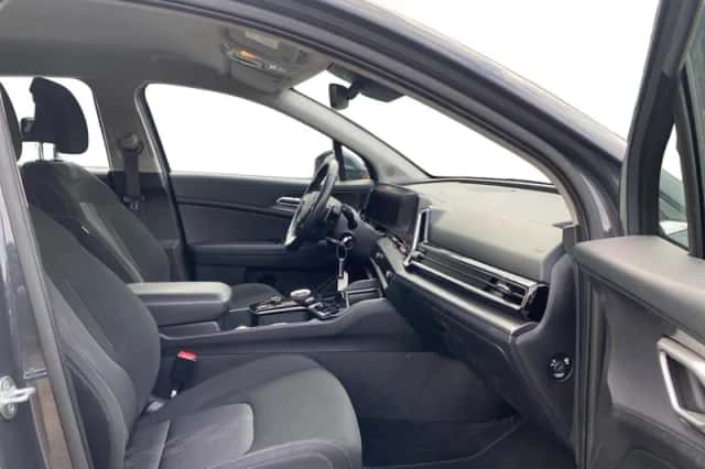 Kia Sportage (2023) thumbnail 10