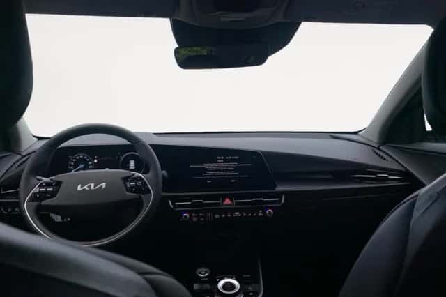 Kia Niro (2025) thumbnail 12