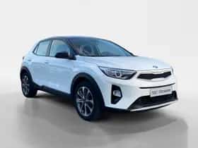 Kia Stonic (2018) thumbnail 3