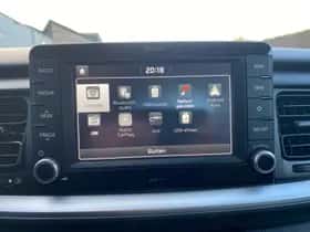 Kia Stonic (2018) thumbnail 22
