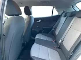Kia Stonic (2018) thumbnail 23