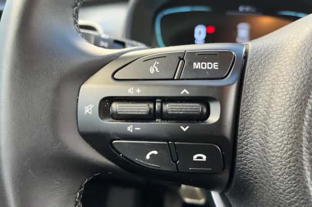 Kia Stonic (2025) thumbnail 16