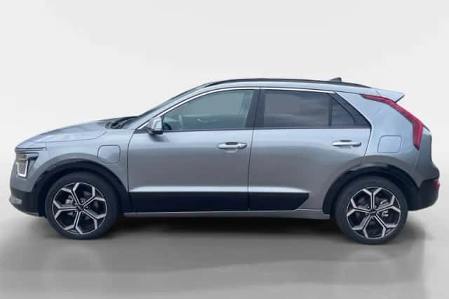 Kia Niro (2025) thumbnail 2