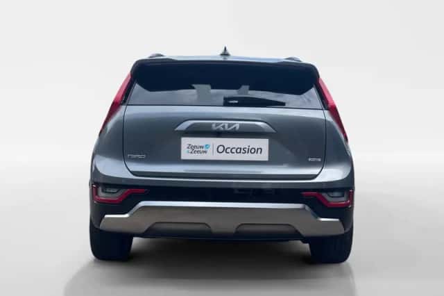 Kia Niro (2025) thumbnail 4