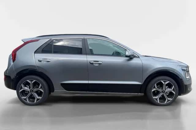 Kia Niro (2025) thumbnail 6