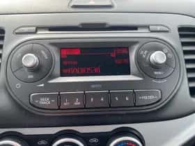 Kia Picanto (2017) thumbnail 14