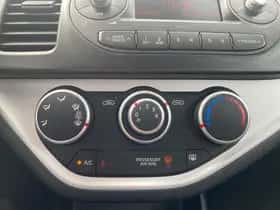 Kia Picanto (2017) thumbnail 15