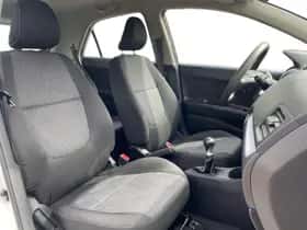 Kia Picanto (2017) thumbnail 22
