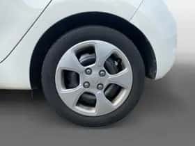 Kia Picanto (2017) thumbnail 23