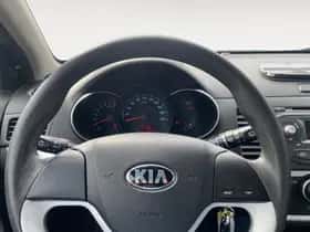 Kia Picanto (2017) thumbnail 10