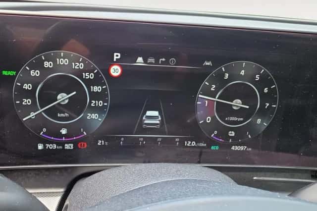 Kia Sportage (2025) thumbnail 16