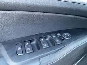 Kia Sportage (2023) thumbnail 24