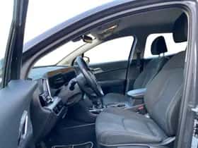 Kia Sportage (2023) thumbnail 8