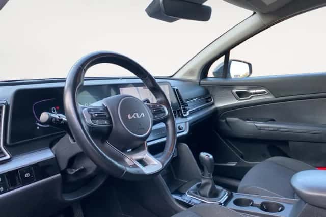 Kia Sportage (2023) thumbnail 9