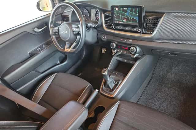 Kia Stonic (2022) thumbnail 12