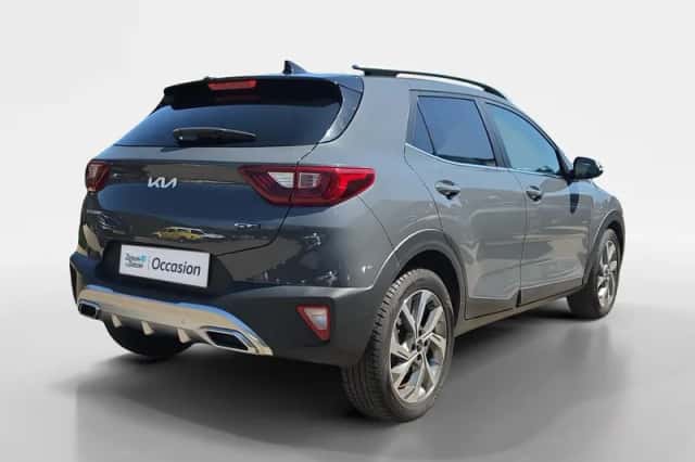Kia Stonic (2022) thumbnail 4