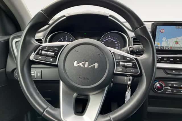 Kia Ceed (2024) thumbnail 12