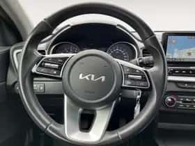Kia Ceed (2024) thumbnail 12