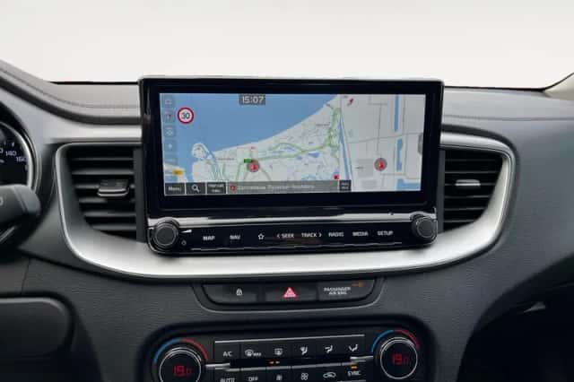 Kia Ceed (2024) thumbnail 15