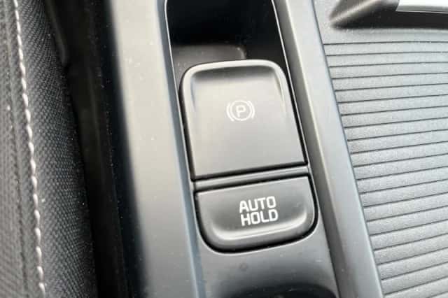 Kia Ceed (2024) thumbnail 20