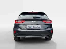 Kia Ceed (2024) thumbnail 3