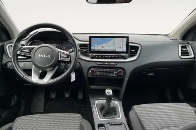 Kia Ceed (2024) thumbnail 10