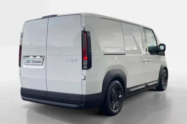 Kia PV5 (2026) thumbnail 4